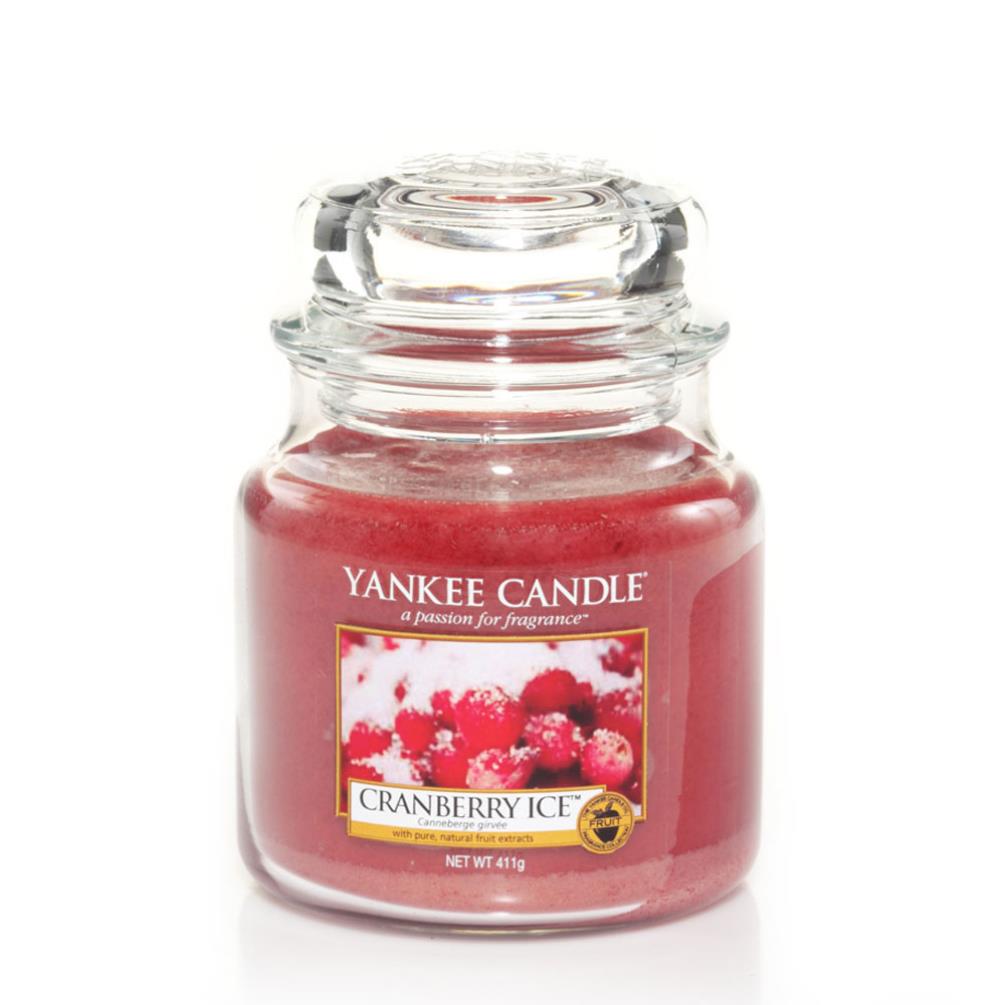 Yankee Candle Cranberry Ice™ Medium Jar £9.87